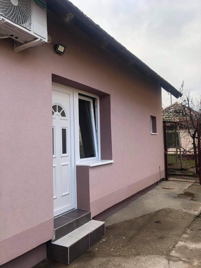 Apartman Arthur Kikinda Exterior foto